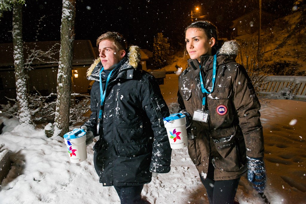 Bøssebærere i aksjon for Krafttak mot kreft, Kreftforeningens årlige innsamlingsaksjon. Foto: Kjell Inge Søreide
