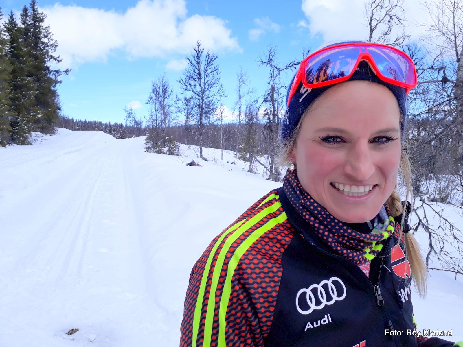 Nicole Fessner trener i Lerin Skiløyper sine eminente spor i Valdres skisenter i Skrautvål. Foto Roy Myrland/www.langsveien.no