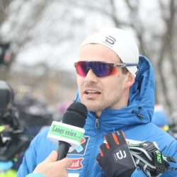 Sondre Turvoll Fossli fra Hokksund bor kun ei lita rulleskiøkt unna startstreken til skisprinten i Drammen. Under intervjues han etter den sterke 6. plassen i World Cup sirkuset i Elvebyen foto Roy Myrland