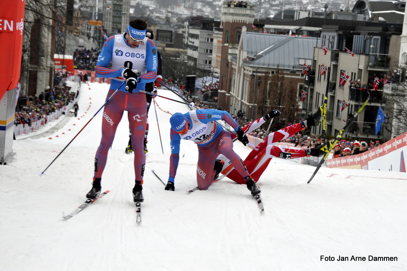 Kamp om plassene til siste meter i World Cup Drammen. Foto Jan Arne Dammen