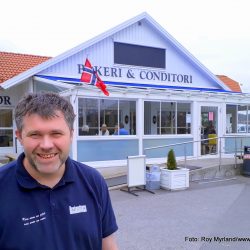 Baker Atle Thorstein, NEvlunghavn bakeri og conditori LArvik kommune. Foto: Roy Myrland/www.langsveien.no