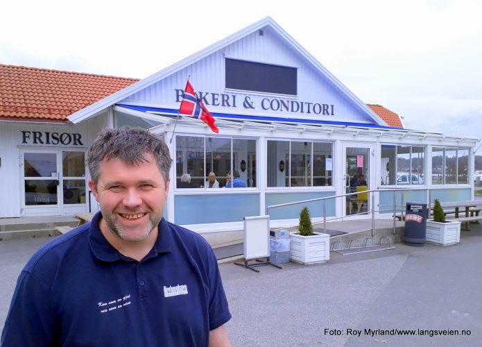 Baker Atle Thorstein, NEvlunghavn bakeri og conditori LArvik kommune. Foto: Roy Myrland/www.langsveien.no