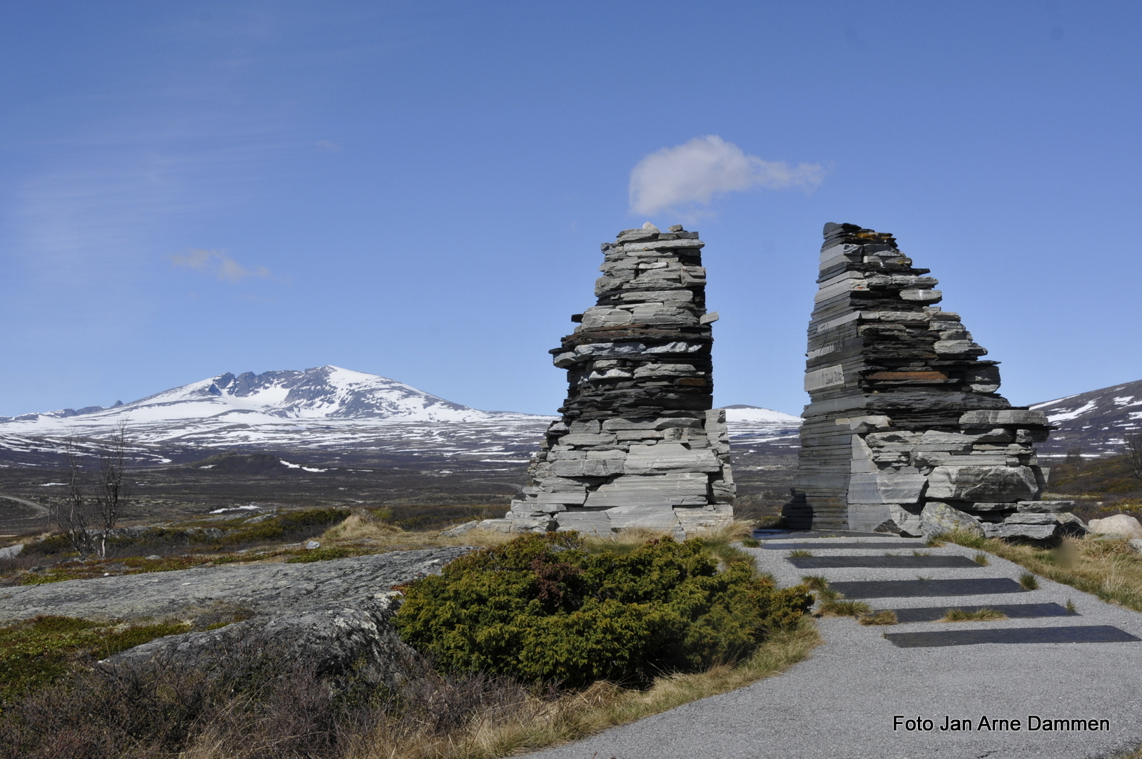 Nasjonalparkmonumentet på Dovrefjell Foto Jan Arne Dammen