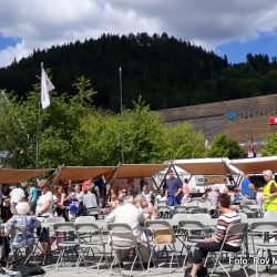 Frokost i Stavern. Lunsj på Fagernes.