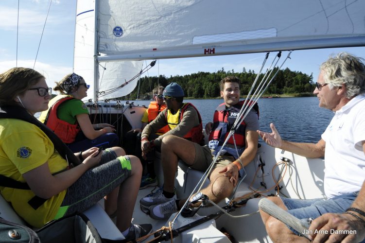 Emily, Ingvild, Chris-Arne, Daniel, Axel og Steff, Foto Jan Arne Dammen