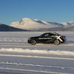 Vinter Camp på Golsfjellet - Isbanekjøring og scootersafari