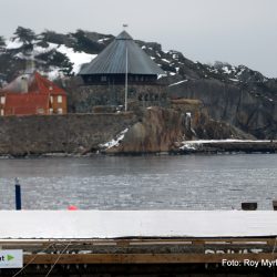 Citadellet, Stavernsøya, Kruttårn, Kystby, Skagerrakk , Islagt LArvik havn Foto Roy Myrland