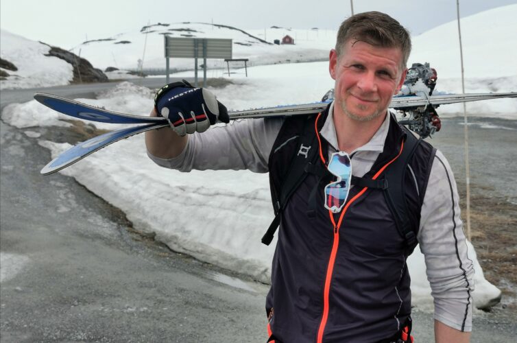 Fine ski og god glid. -Flotte forhold for randonee ved Beitostølen nå.