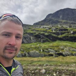 Friluftsentusiast utenom det vanlige flyr høyt og er sprek som få.